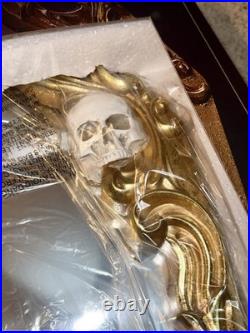 NEW CHRISTIAN SIRIANO NEW YORK Gold Frame Skull Mirror 25 NEW CHRISTIAN SIRIANO NEW YORK Gold Frame Skull Mirror 25
