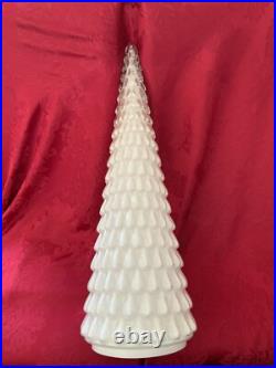 NEW FLAWLESS Exquisite POTTERY BARN White LED LIT Timer Glass 27 CHRISTMAS TREE