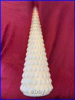 NEW FLAWLESS Exquisite POTTERY BARN White LED LIT Timer Glass 27 CHRISTMAS TREE