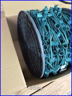 NEW WINTERGREEN LIGHTING 1000 feet C7/C9 Christmas Spool Green Wire with Socket NEW WINTERGREEN LIGHTING 1000 feet C7/C9 Christmas Spool Green Wire with Socket