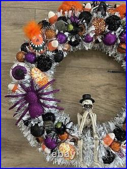 New Handmade Kitschy Halloween Wreath Wall/Door Decoration