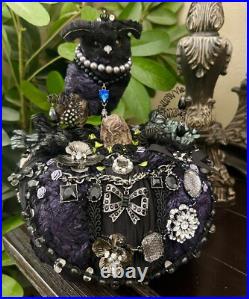 One O A Kind Handmade Halloween Jeweled Queen Owl Pumpkin Table Decor 8x11