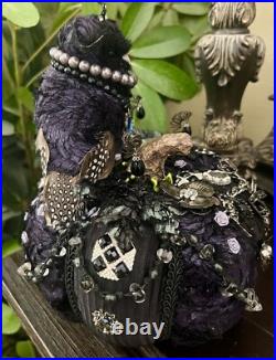 One O A Kind Handmade Halloween Jeweled Queen Owl Pumpkin Table Decor 8x11