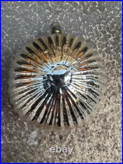 PALLINA NATALE VINTAGE concava diorama VETRO uomo e donna Christmas