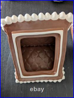 POTTERY BARN Gingerbread House Stoneware Cookie Jar-NEW