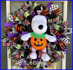 Peanuts Snoopy Halloween Fall Mesh Front Door Wreath Base, Home Decoration