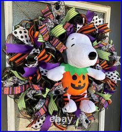 Peanuts Snoopy Halloween Fall Mesh Front Door Wreath Base, Home Decoration