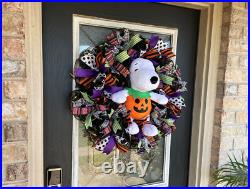 Peanuts Snoopy Halloween Fall Mesh Front Door Wreath Base, Home Decoration