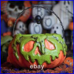 Poison Pumpkin Cauldron PM