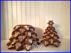 Pottery Barn Gingerbread TREE Cookie Jar Stoneware Christmas 2 pc. NEW with Tags