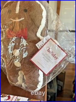 Pottery Barn Holiday Gingerbread Grinch Christmas Seuss Disney wool pillow SET h