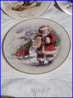Pottery Barn Nostalgic Santa Christmas Village Dinner Plates Set Of 4 In Box
