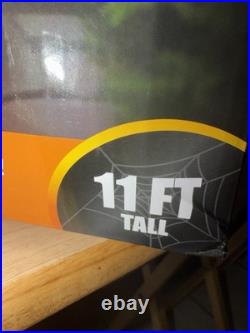 Presence Inflatables 11 FT Tall Halloween Inflatables Archway Angry Pumpkins LED