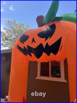 Presence Inflatables 11 FT Tall Halloween Inflatables Archway Angry Pumpkins LED