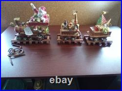 RARE Mark Roberts Christmas Vintage Train set Mantle stocking holders 21