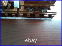 RARE Mark Roberts Christmas Vintage Train set Mantle stocking holders 21