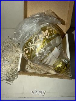 RARE NIB LOT 5 Mia White/Gold Poland Handblown Glass Ornaments (12288)