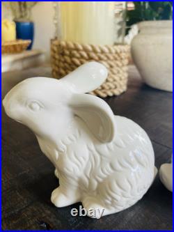 RARE Pottery Barn Set 3 CERAMIC GARDEN BUNNIES SITTING & VASE EASTER Planter RARE Pottery Barn Set 3 CERAMIC GARDEN BUNNIES SITTING & VASE EASTER Planter