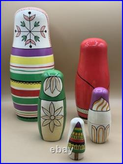 Rare Crate & Barrel Suzy Ultman Matryoshka Nesting Dolls Christmas Discontinued Rare Crate & Barrel Suzy Ultman Matryoshka Nesting Dolls Christmas Discontinued