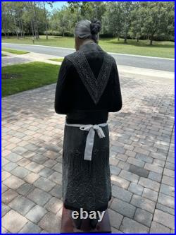 Sadie the Old maid life size prop Halloween statue Dobson the butler