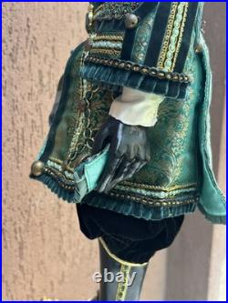 Sargent Sage Nutcracker 32'' Katherine's Collection