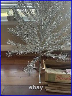 Sparkler Aluminum 4 Ft Christmas Tree Complete In Box W-995 See Description