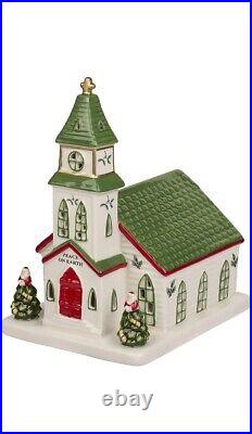 Spode Christmas Tree Collection Miniature Christmas Village. 3 Piece Set. New