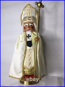 Steinbach Nutcracker -Pope Benedict XVI -Hand Made in Germany