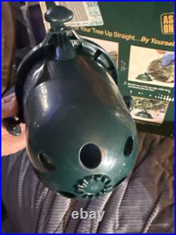 Swivel Straight The One Minute Christmas Tree Stand Up to 10' 100lb Used