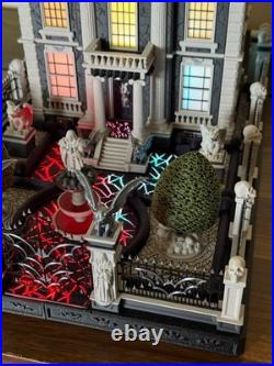 The Haunted Manor by FULV, LED Colour Changing, Halloween Decor, 10.7inx14.6in