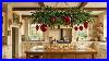 The_Quiet_Beauty_Of_Traditional_Christmas_Decor_01_bwd