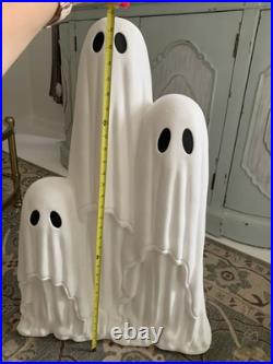TikTok Viral 2025 Ghost Trio LED Halloween Statue NEW 32 Tall Cheesecloth