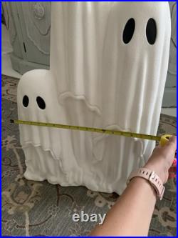 TikTok Viral 2025 Ghost Trio LED Halloween Statue NEW 32 Tall Cheesecloth