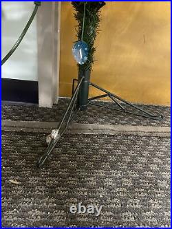 Treetopia Corner Christmas Tree NEWithOpen 7.5 ft with clear LED Lights Space Saving Treetopia Corner Christmas Tree NEWithOpen 7.5 ft with clear LED Lights Space Saving
