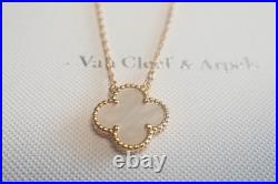 VC&ArpeIs/Vlntage/AIhmabra 18K/Yellow Gold White Necklace