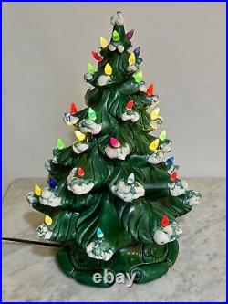 Vintage 1971 Atlantic Mold Ceramic Christmas Tree & Base w Flocked Snow Complete