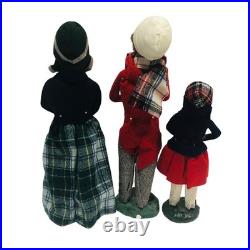 Vintage 1980 Byers Choice Carolers 3pc Set Bumpy Base Signed Joyce Byers Holiday