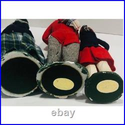 Vintage 1980 Byers Choice Carolers 3pc Set Bumpy Base Signed Joyce Byers Holiday