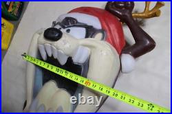 Vintage 2000 LARGE Tasmanian Devil TAZ Reindeer Blow Mold Yard Decor WORKS