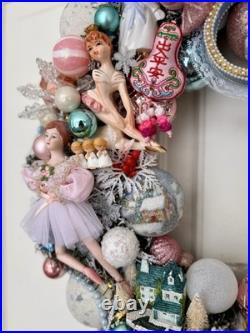Vintage Christmas Holiday Nutcracker Wreath Kitschy Pink Icy Blue Dancer 20 Inch