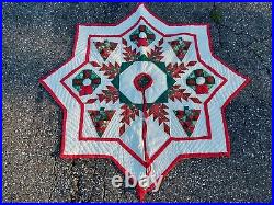 Vintage Handmade Hand Quilted Christmas Tree Skirt Star Shape Trees Wreaths 23'