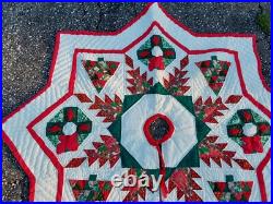 Vintage Handmade Hand Quilted Christmas Tree Skirt Star Shape Trees Wreaths 23'