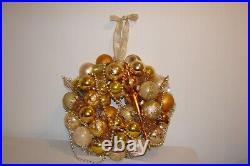 Vintage Ornament Christmas Wreath Holiday Traditional Glamorous Gold 16 Vintage Ornament Christmas Wreath Holiday Traditional Glamorous Gold 16