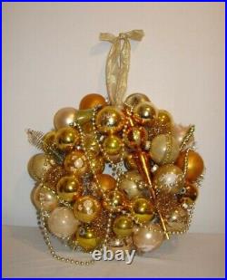 Vintage Ornament Christmas Wreath Holiday Traditional Glamorous Gold 16 Vintage Ornament Christmas Wreath Holiday Traditional Glamorous Gold 16