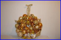 Vintage Ornament Christmas Wreath Holiday Traditional Glamorous Gold 16 Vintage Ornament Christmas Wreath Holiday Traditional Glamorous Gold 16