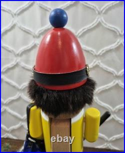 Vintage STEINBACH Volkskunst Golfer Nutcracker with Club & Golf Bag West Germany