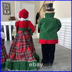 Vintage Santa's Workshop 14-18 Christmas Red/Green Plaid Carolers Set Of 4