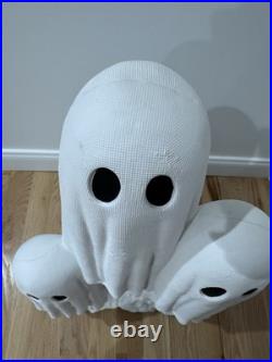 Viral 2025 Ghost Trio LED Halloween Decor NEW 32 Tall Viral 2025 Ghost Trio LED Halloween Decor NEW 32 Tall