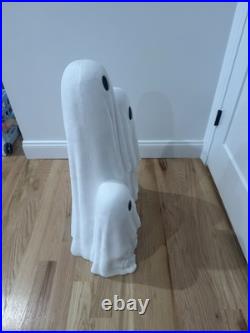 Viral 2025 Ghost Trio LED Halloween Decor NEW 32 Tall Viral 2025 Ghost Trio LED Halloween Decor NEW 32 Tall