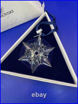 Vtg 2000 Swarovski Crystal Snowflake Ornament with Box